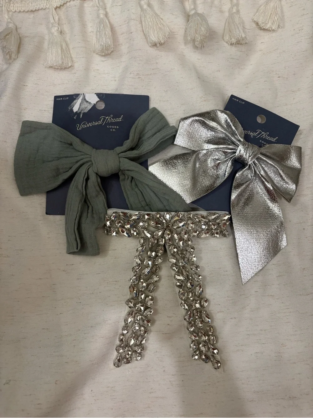 Women's Bow Bundle in Green, Silver, and Silver Faux-Diamonds